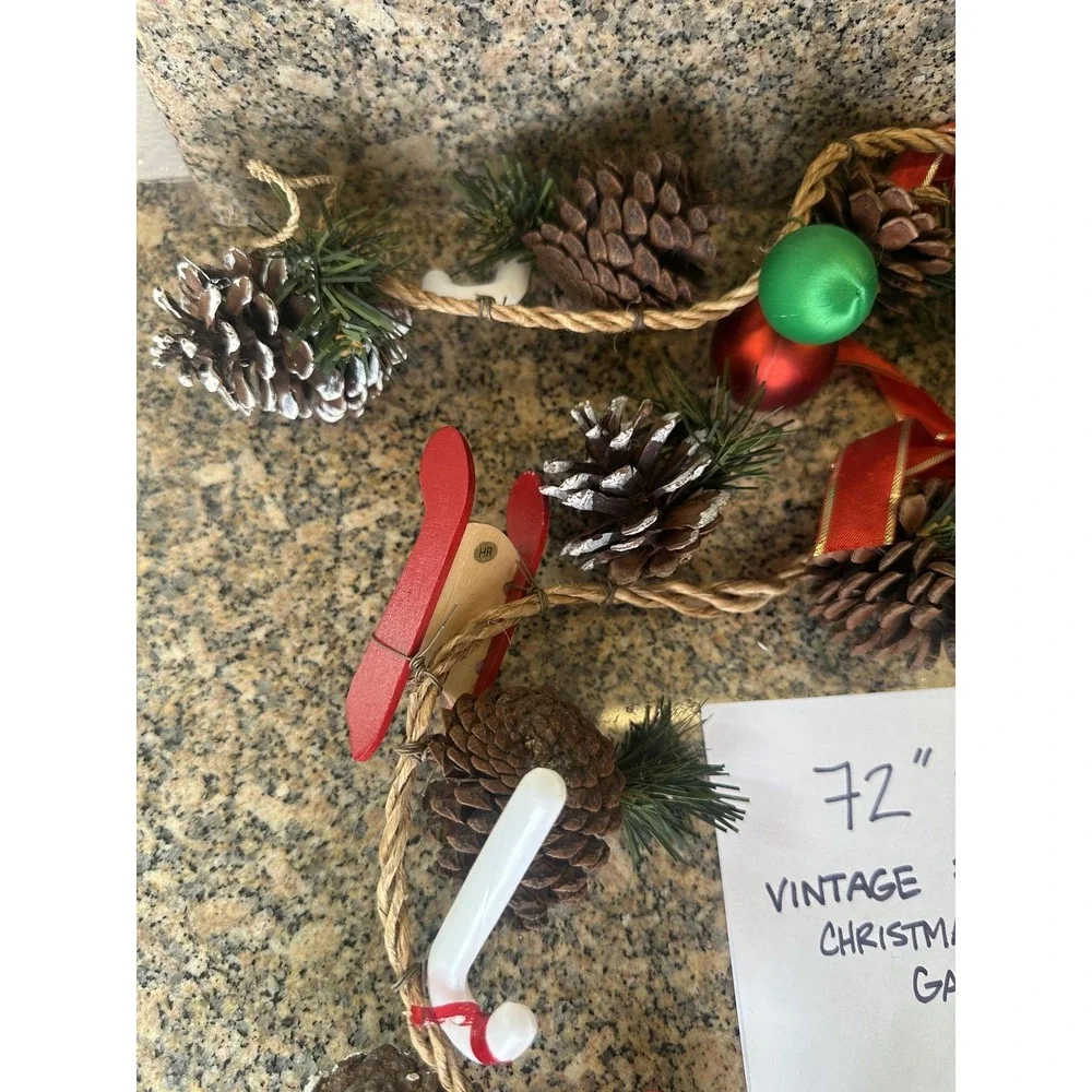 Vintage‎ Bombay Company Christmas Pinecone Garland 72